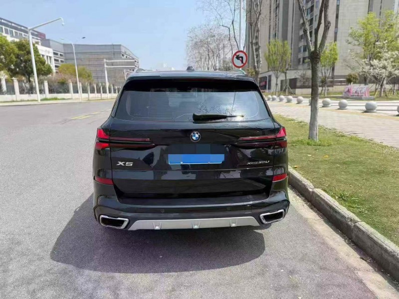 天津23年宝马X59