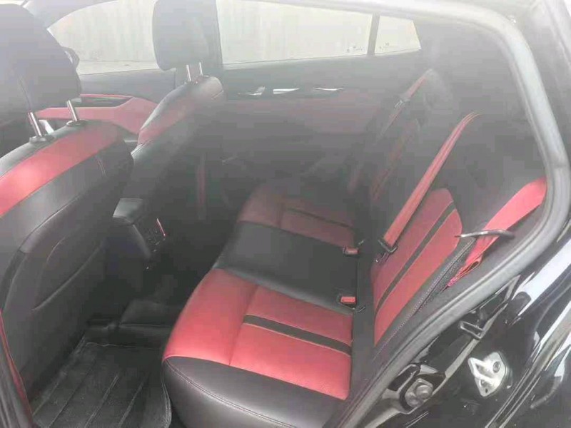 济宁22年东风奕炫5