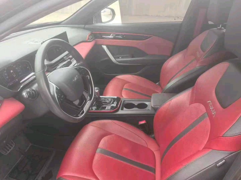 济宁22年东风奕炫6