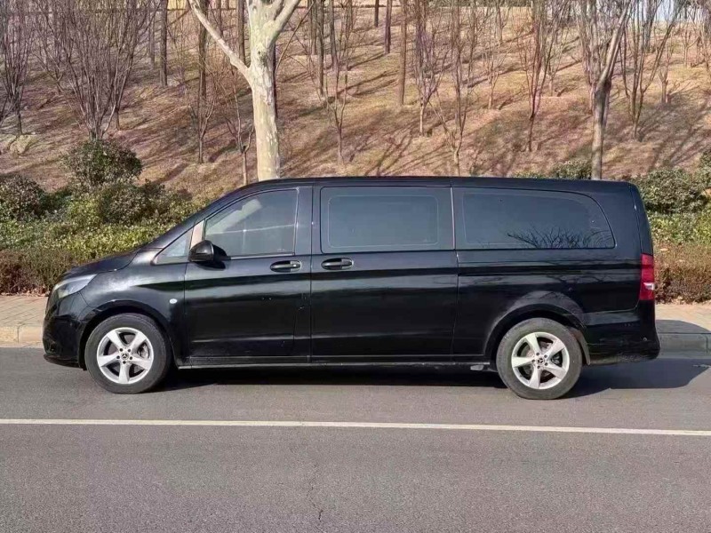 焦作20年奔驰威霆3