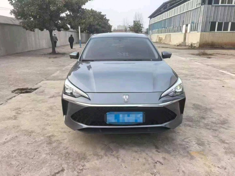 济宁23年荣威i51