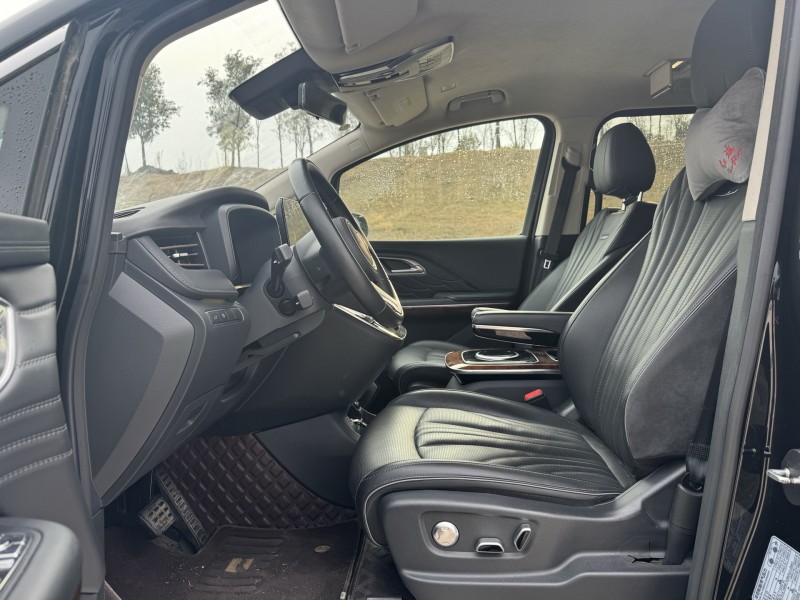 郑州22年红旗HQ95