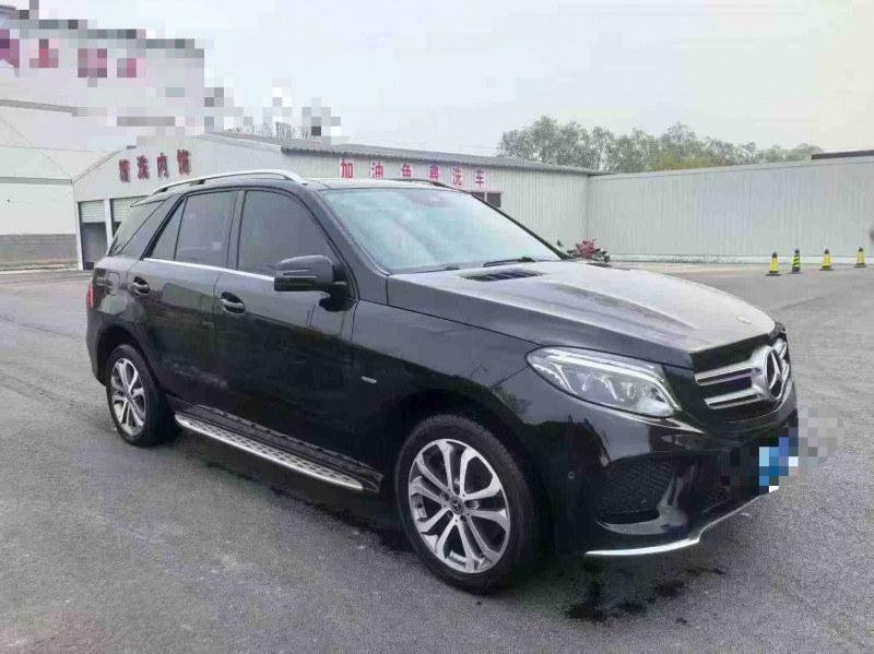 保定19年奔驰GLE2