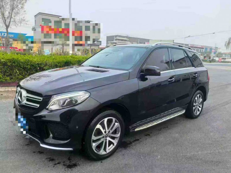 保定19年奔驰GLE3