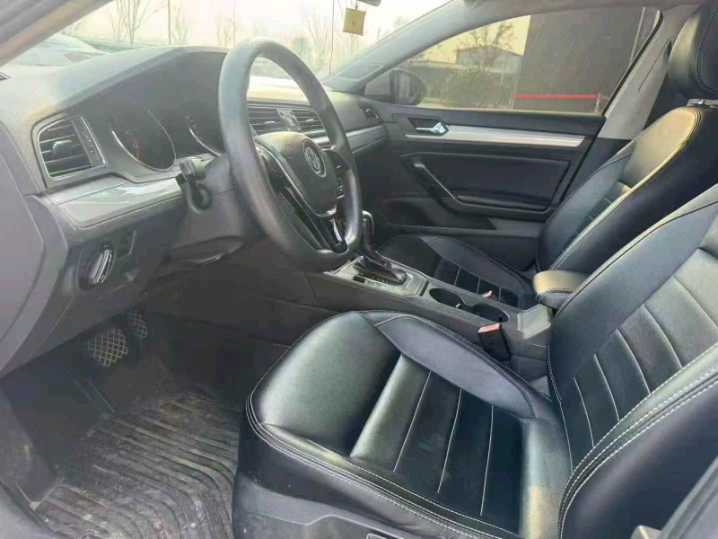 南通16年大众凌渡4