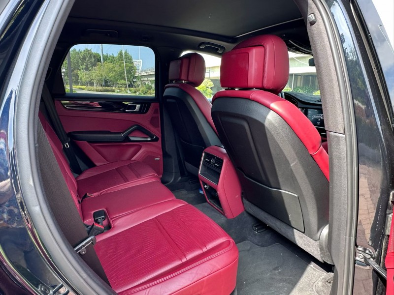 商丘19年保时捷卡宴7