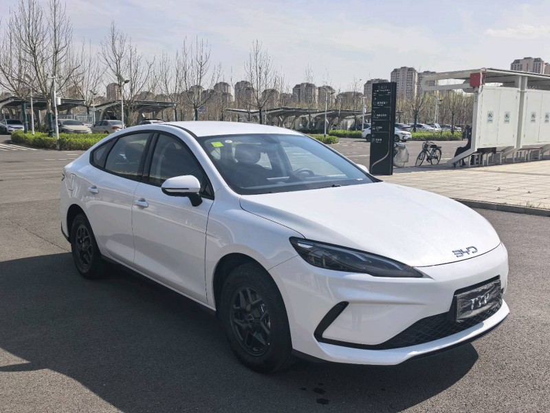 天津26年比亚迪海豹2