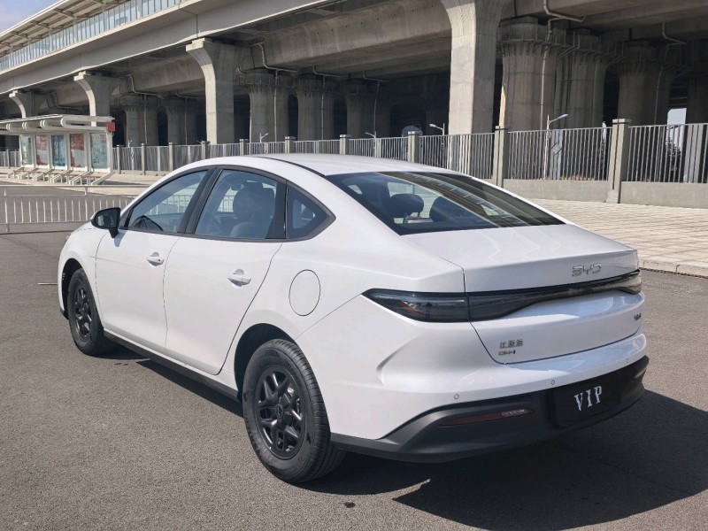 天津26年比亚迪海豹5