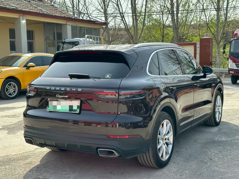 淄博21年保时捷卡宴7