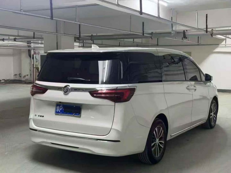 安阳23年别克GL84