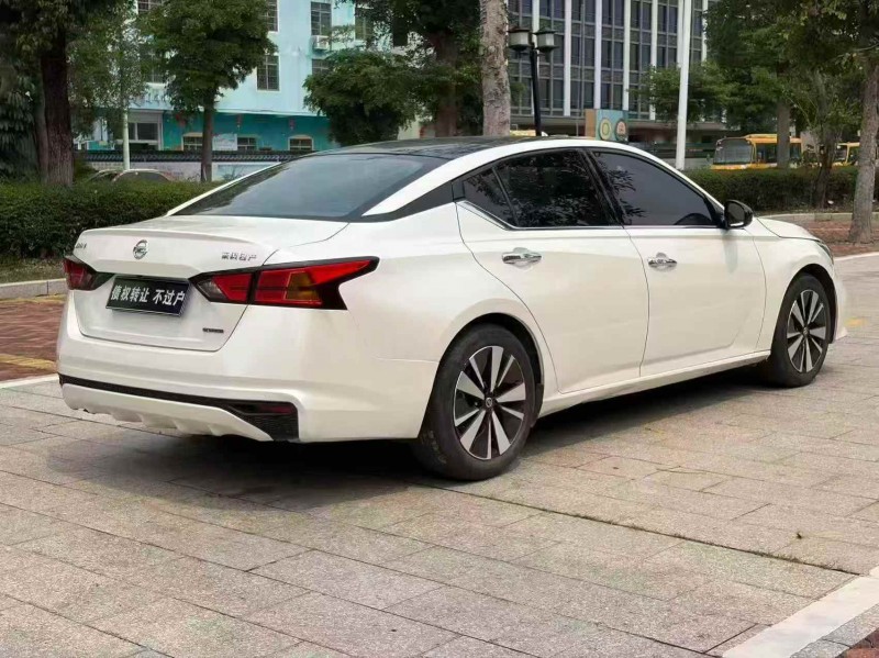 衡阳23年日产轩逸7