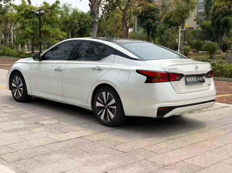 衡阳23年日产轩逸9