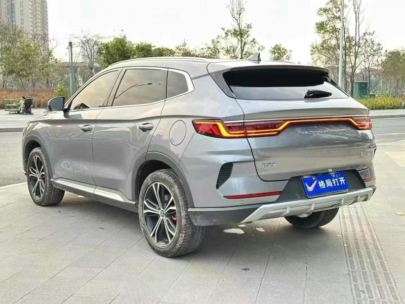 东莞21年比亚迪宋4