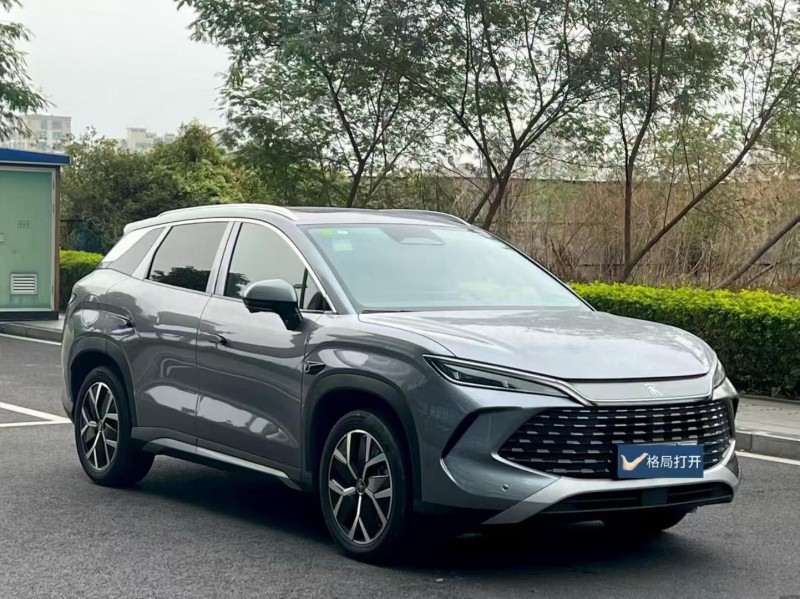 东莞25年比亚迪宋2