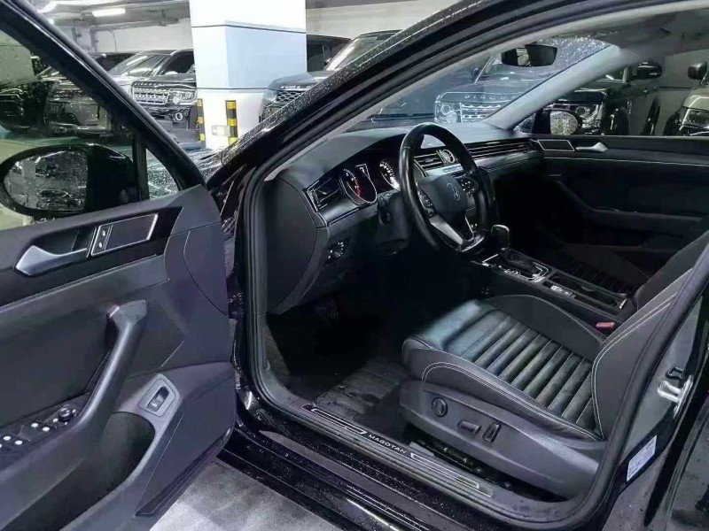 深圳22年大众迈腾4