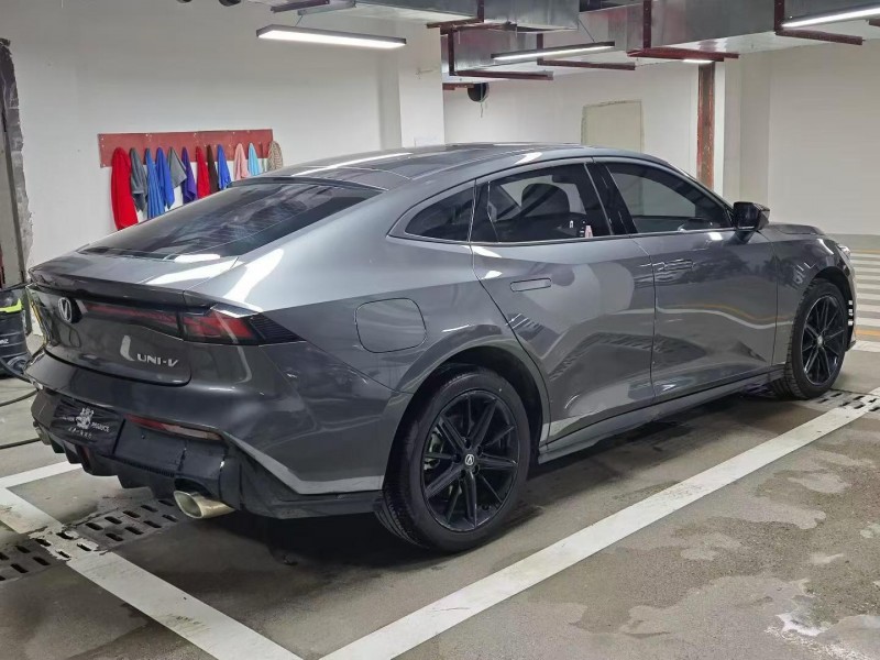 六盘水23年长安汽车UNI4