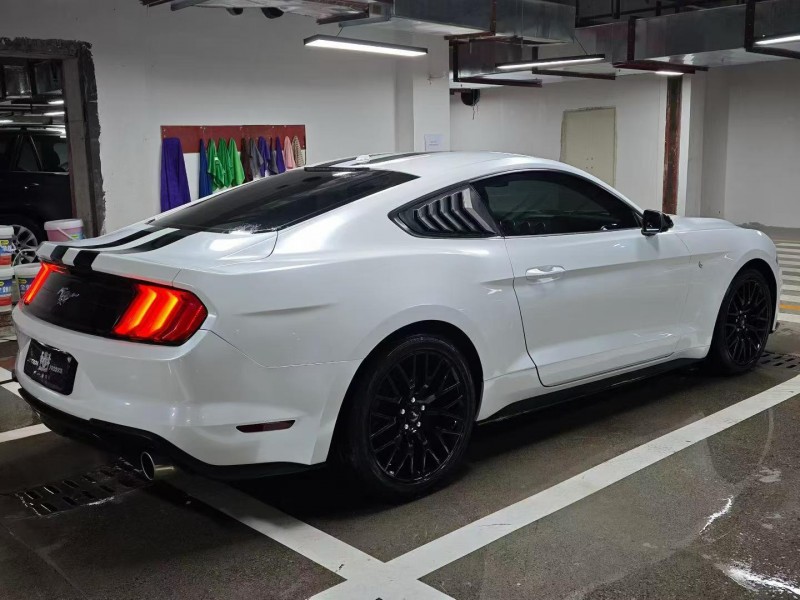 六盘水20年福特野马4