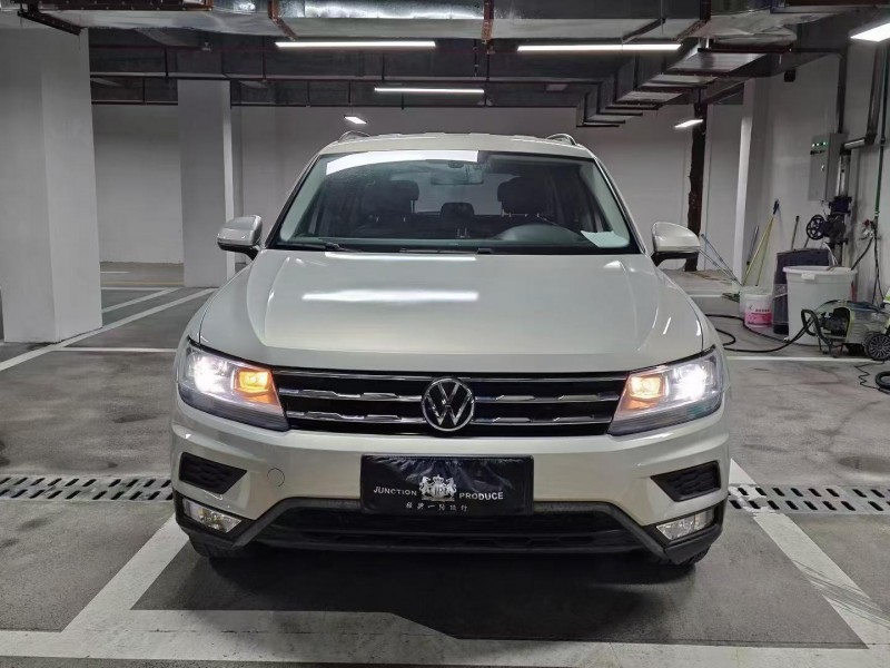 六盘水21年大众途观1