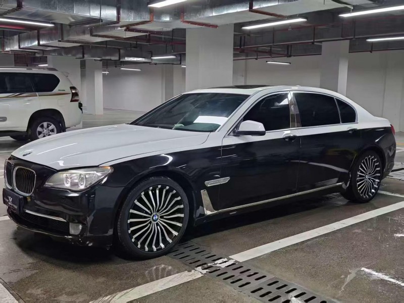 六盘水12年宝马7系2