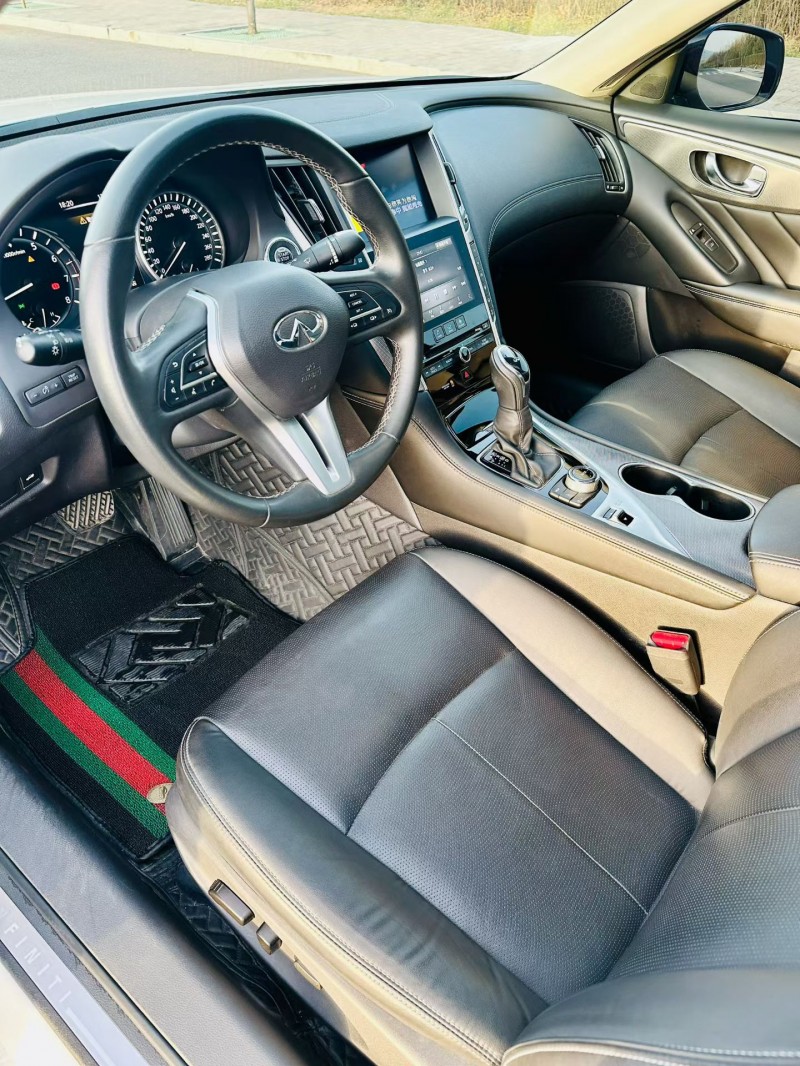 太原23年英菲尼迪Q50L3
