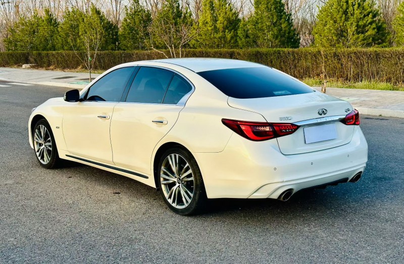 太原23年英菲尼迪Q50L5