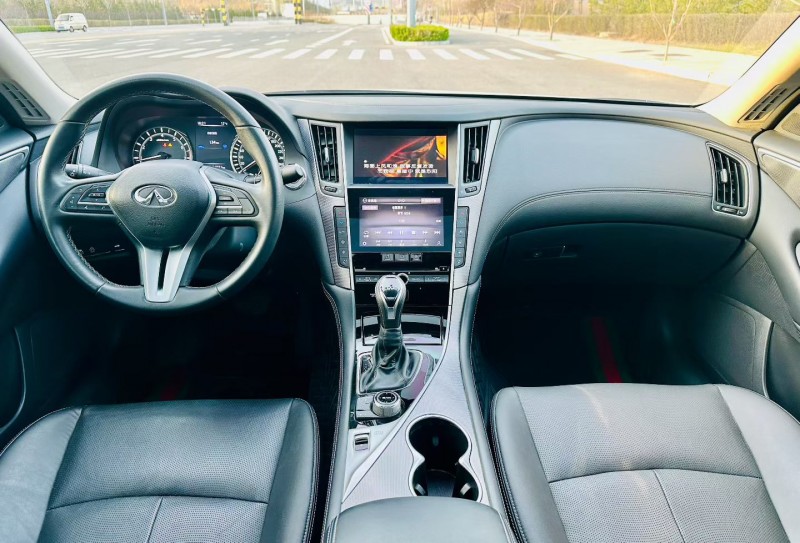 太原23年英菲尼迪Q50L6