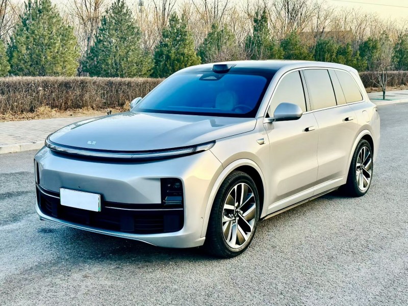 太原22年理想L92