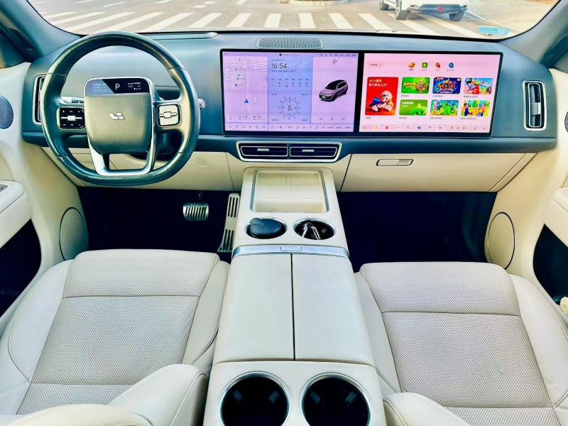 太原22年理想L96