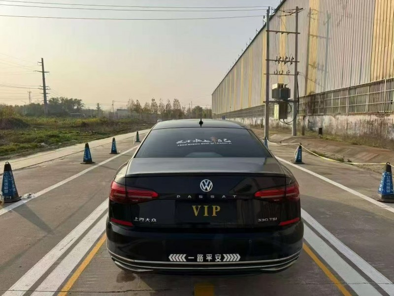 菏泽20年大众帕萨特9