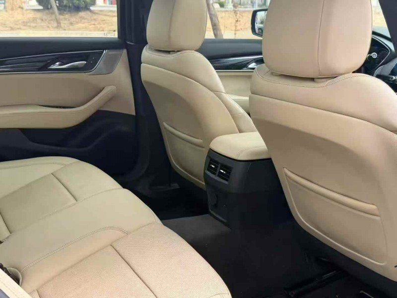 枣庄21年凯迪拉克CT53