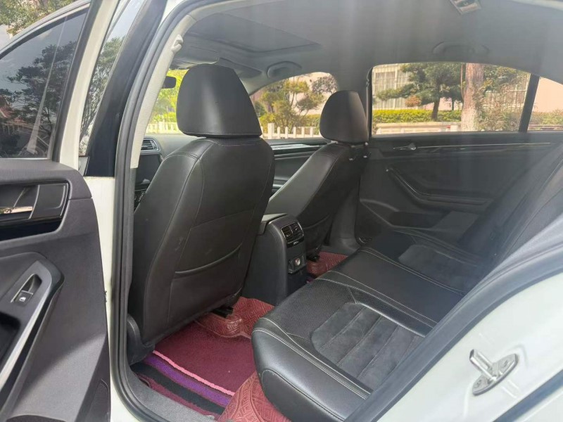 曲靖18年大众速腾5