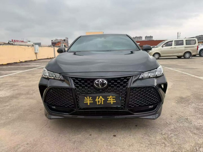 曲靖19年丰田亚洲龙1