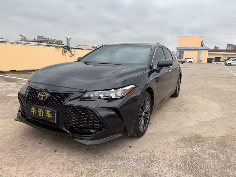 曲靖19年丰田亚洲龙3