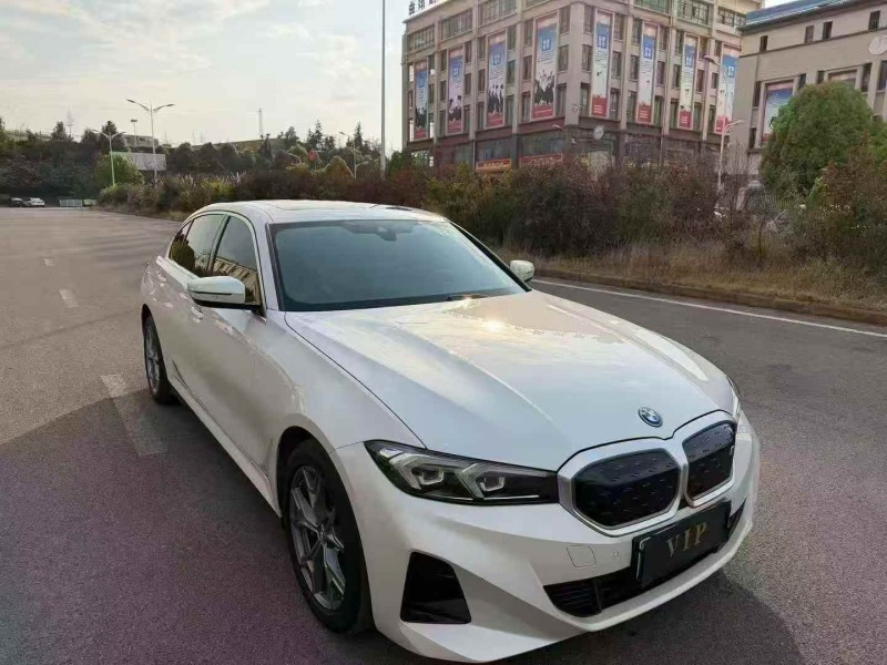 曲靖24年宝马I33