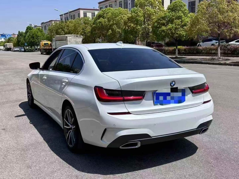 曲靖21年宝马3系4