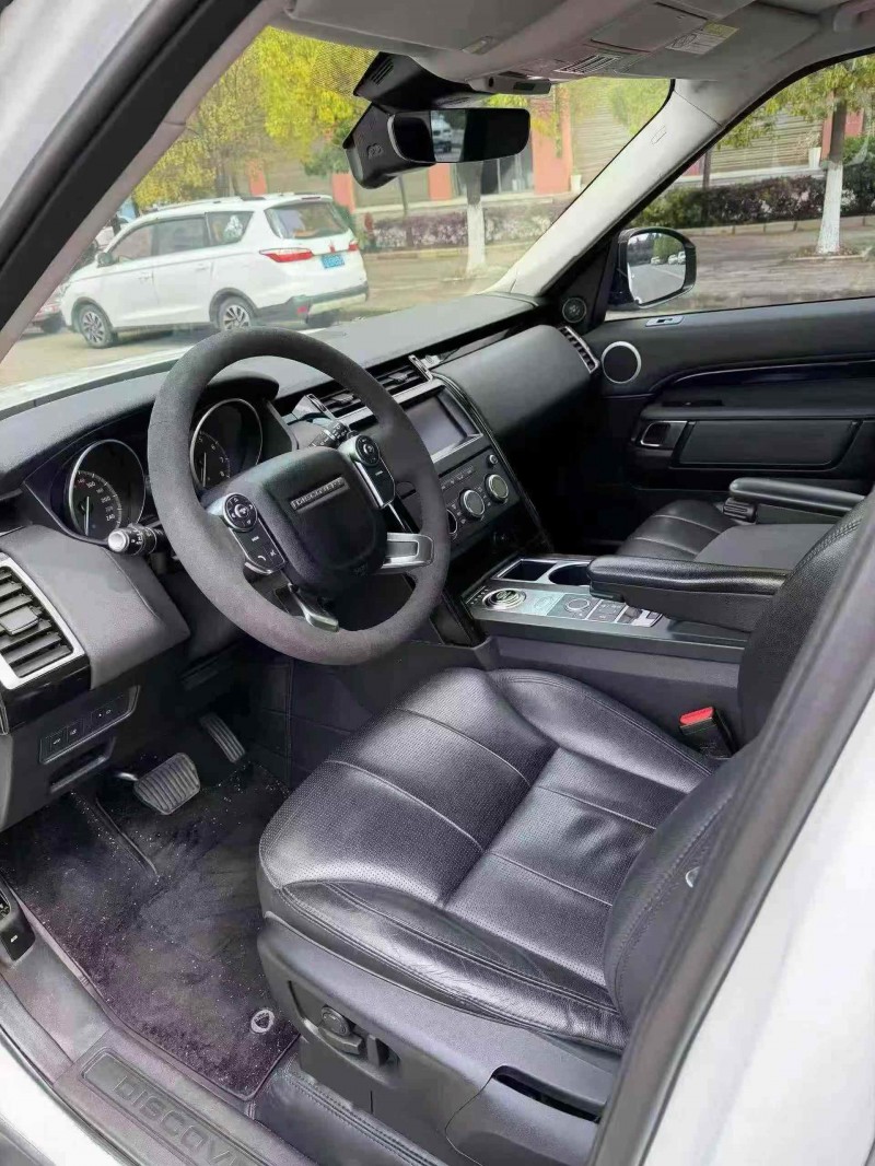 曲靖17年路虎发现8