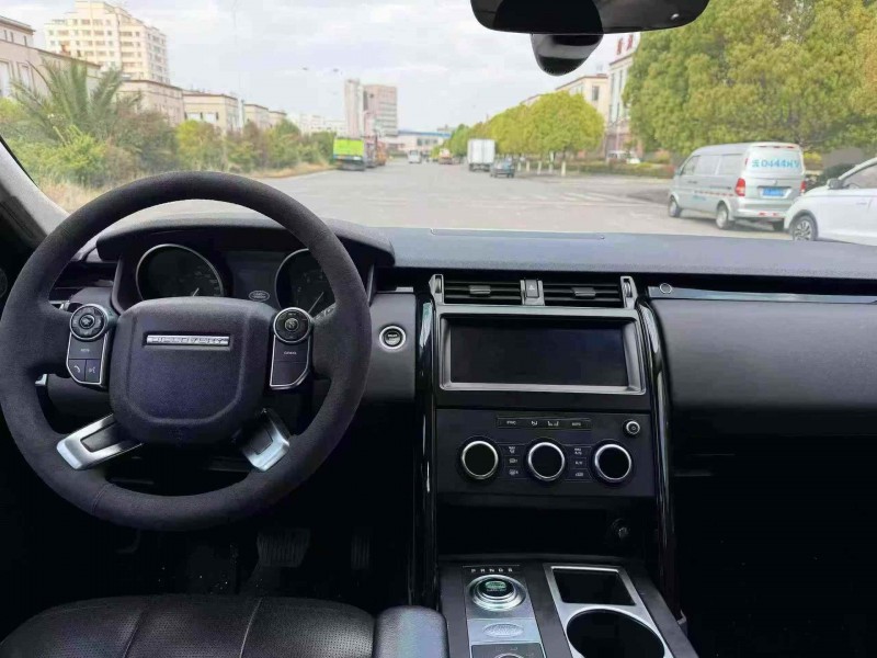 曲靖17年路虎发现9