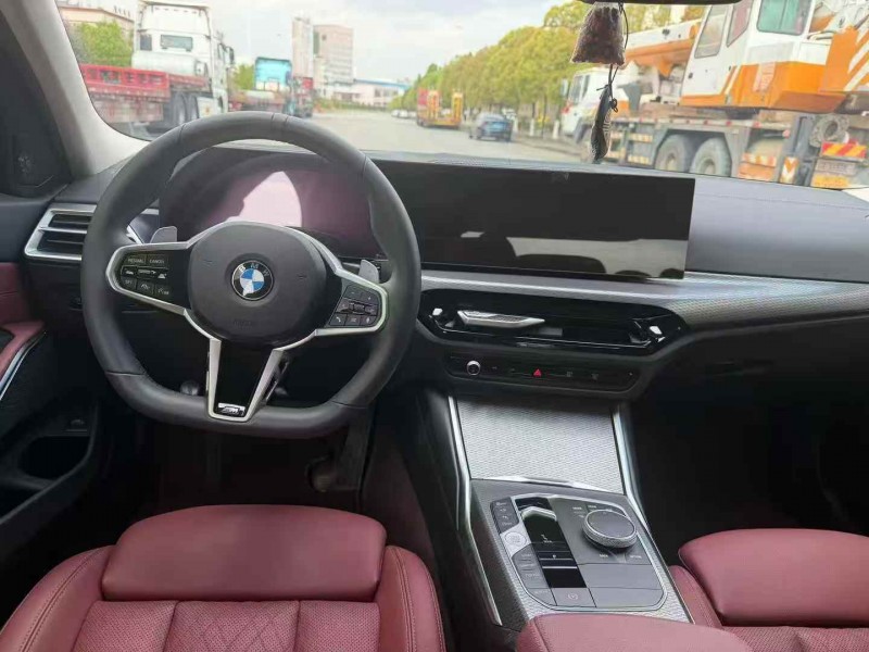 曲靖25年宝马3系8