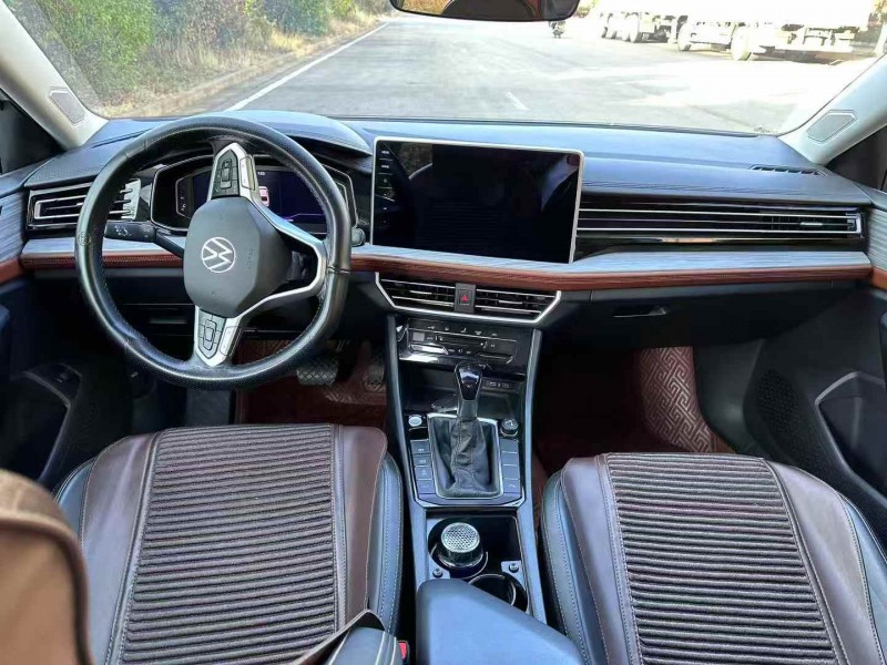 曲靖22年大众速腾6