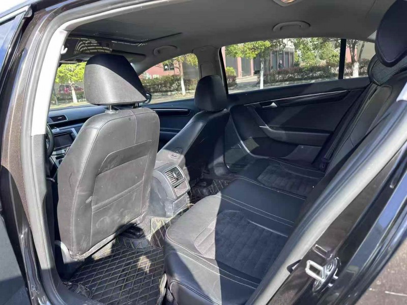 曲靖16年大众迈腾6