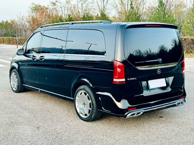 太原24年奔驰V11