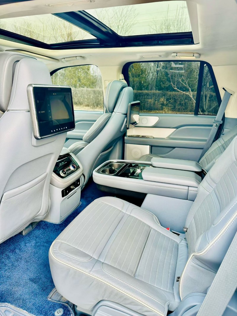 太原20年林肯领航员8