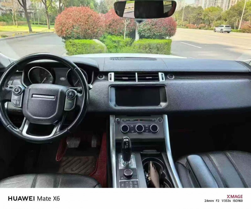 蚌埠17年路虎揽胜运动5