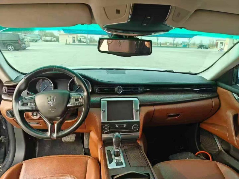 邯郸16年玛莎拉蒂总裁5