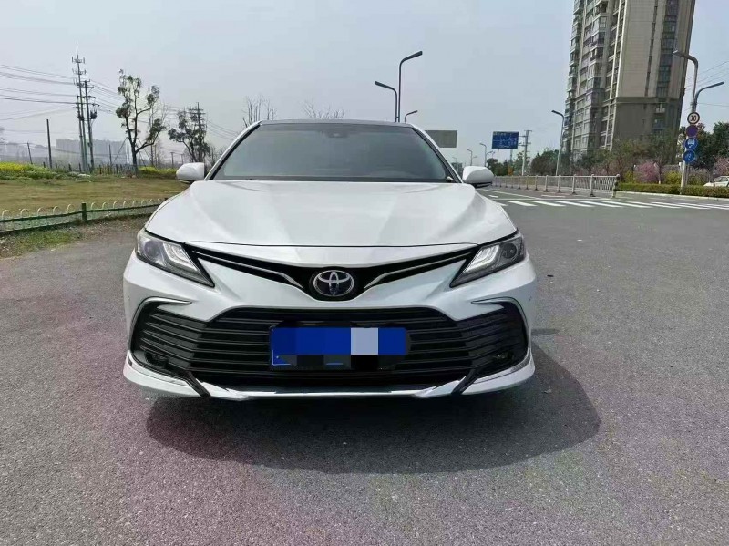 苏州23年丰田凯美瑞1