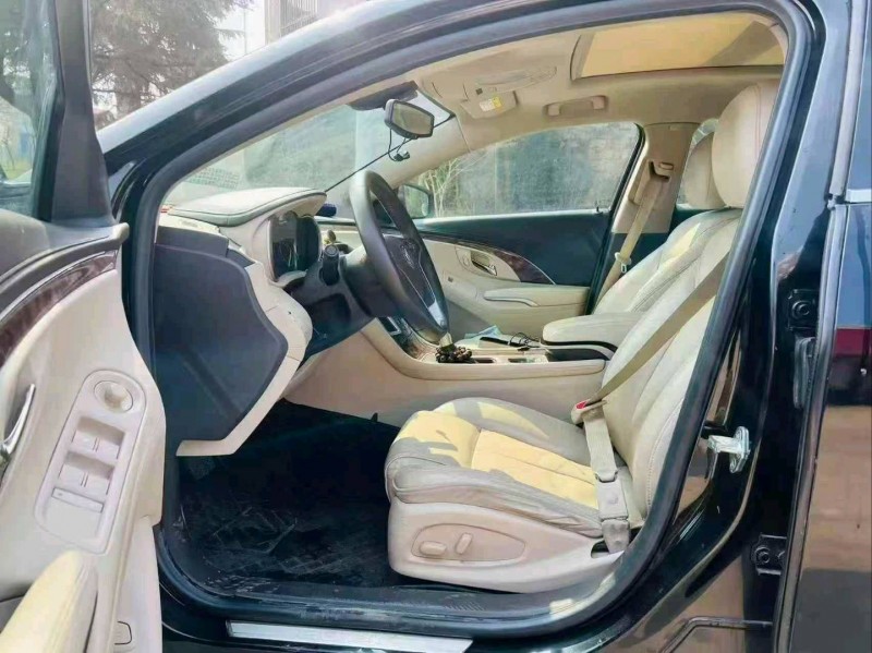 烟台14年别克君越7