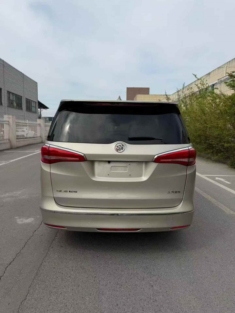 淮安19年别克GL86