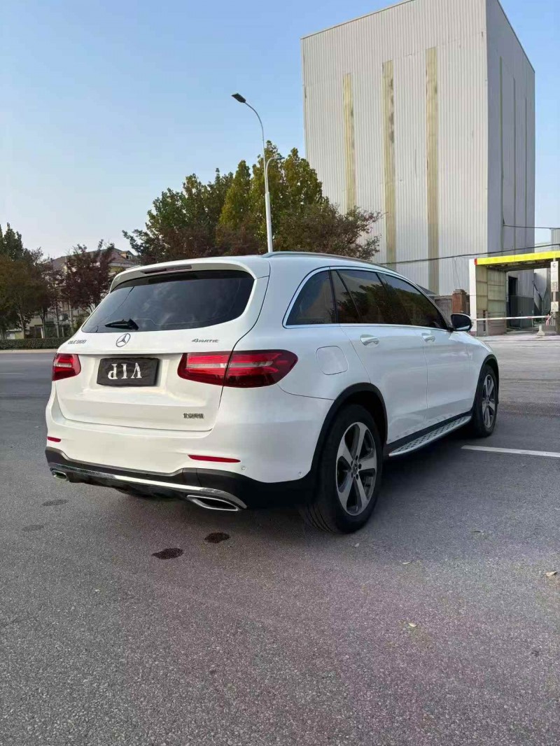 淮安18年奔驰GLC5