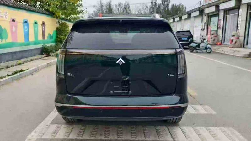 青岛25年传祺昊铂GT8