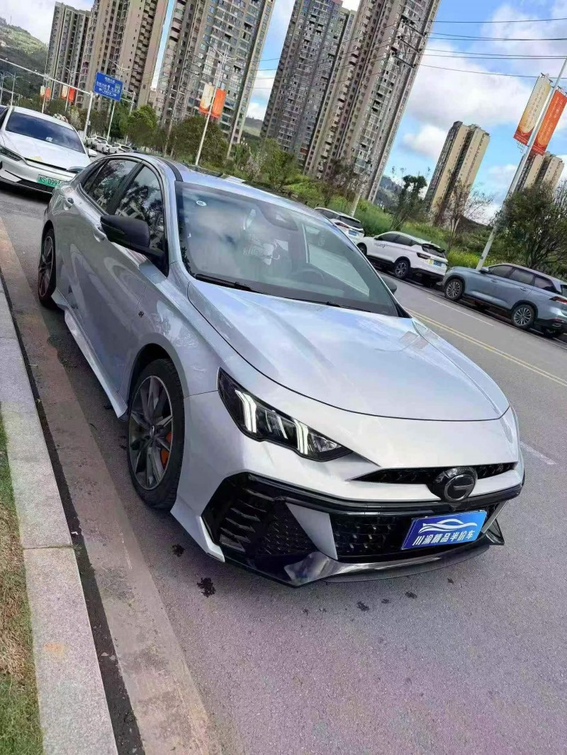 泸州25年传祺影豹2